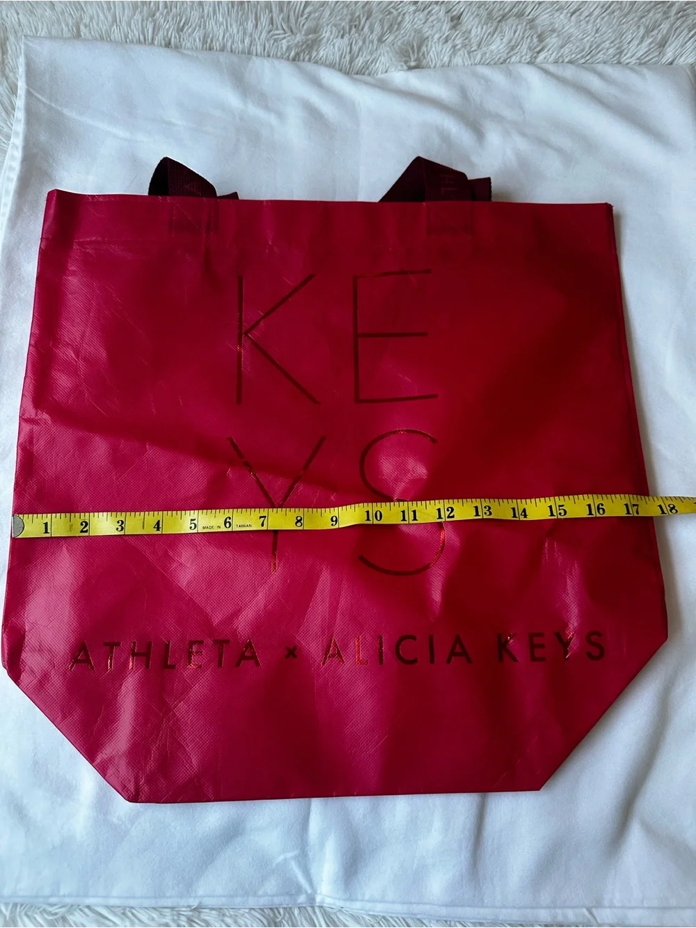 ATHLETA x ALICIA KEYS KEYS Red Reusable Shopping Tote Bag Limited Edition Large
